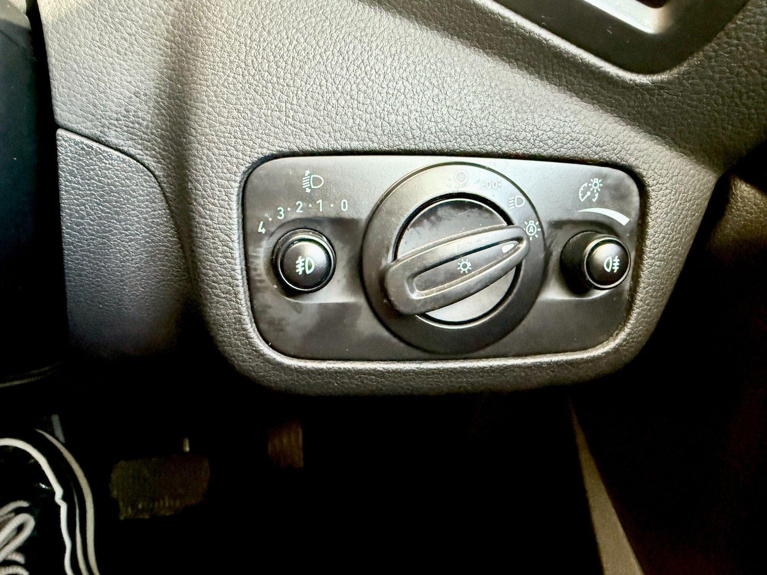 Used Ford C-Max 2016 for sale - 76839963: Photo 23