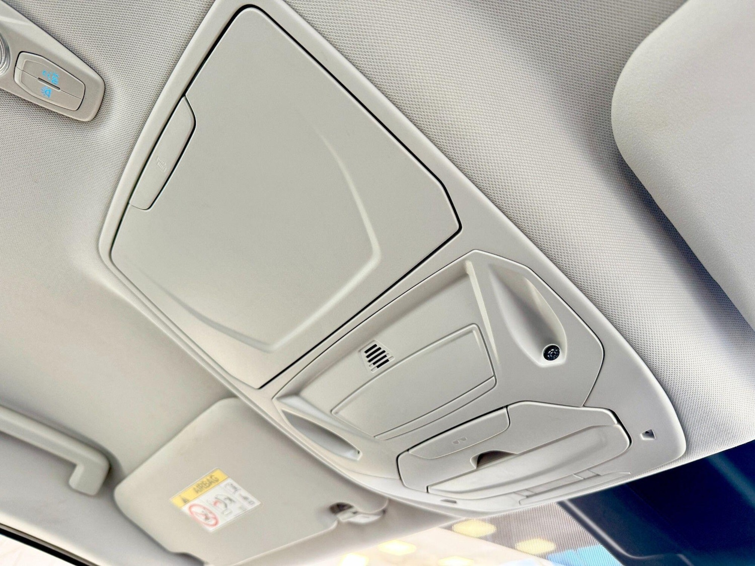 Used Ford C-Max 2016 for sale - 76839963: Photo 27