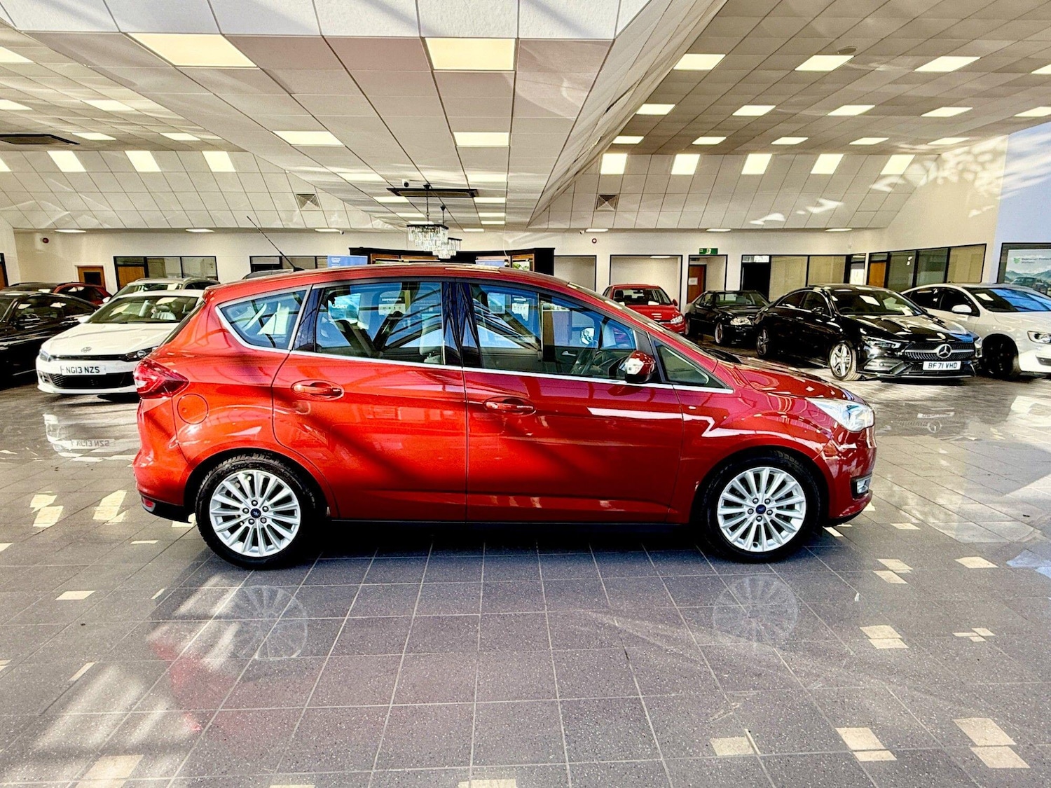 Used Ford C-Max 2016 for sale - 76839963: Photo 3