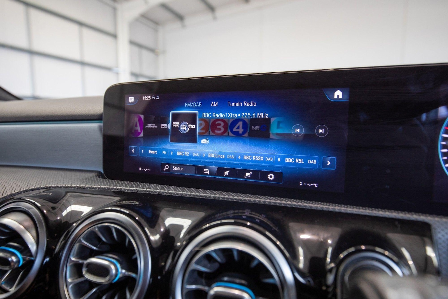 Used Mercedes-Benz A-Class 2018 for sale - 76839809: Photo 26