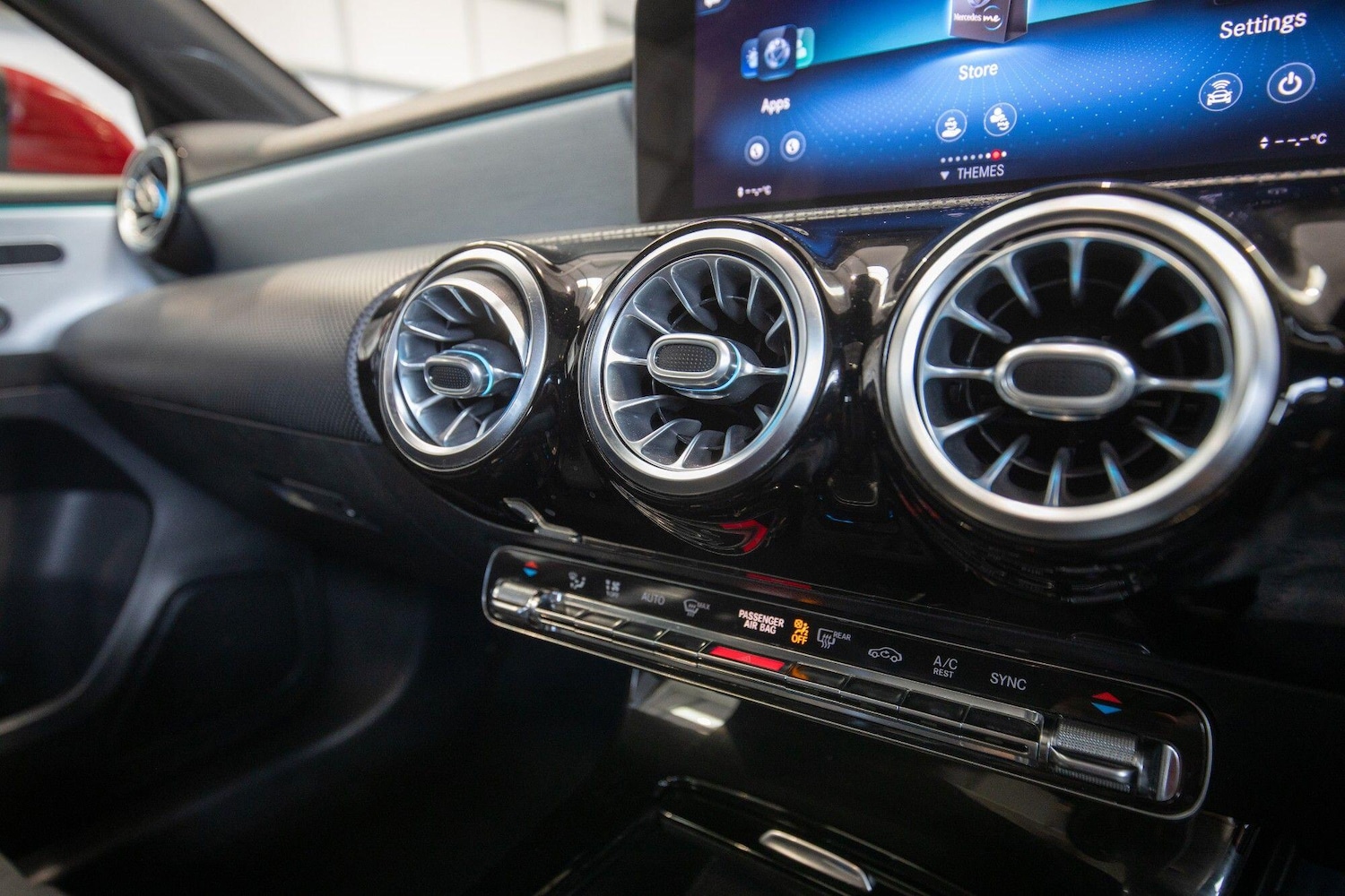 Used Mercedes-Benz A-Class 2018 for sale - 76839809: Photo 28