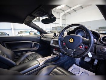 Used Ferrari California 2011 for sale - 78758396: Photo