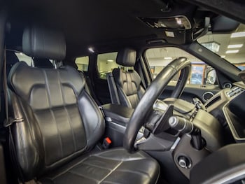 Used Land Rover Range Rover Sport 2017 for sale - 78371942: Photo