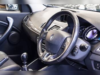 Used Renault Megane 2016 for sale - 79777421: Photo