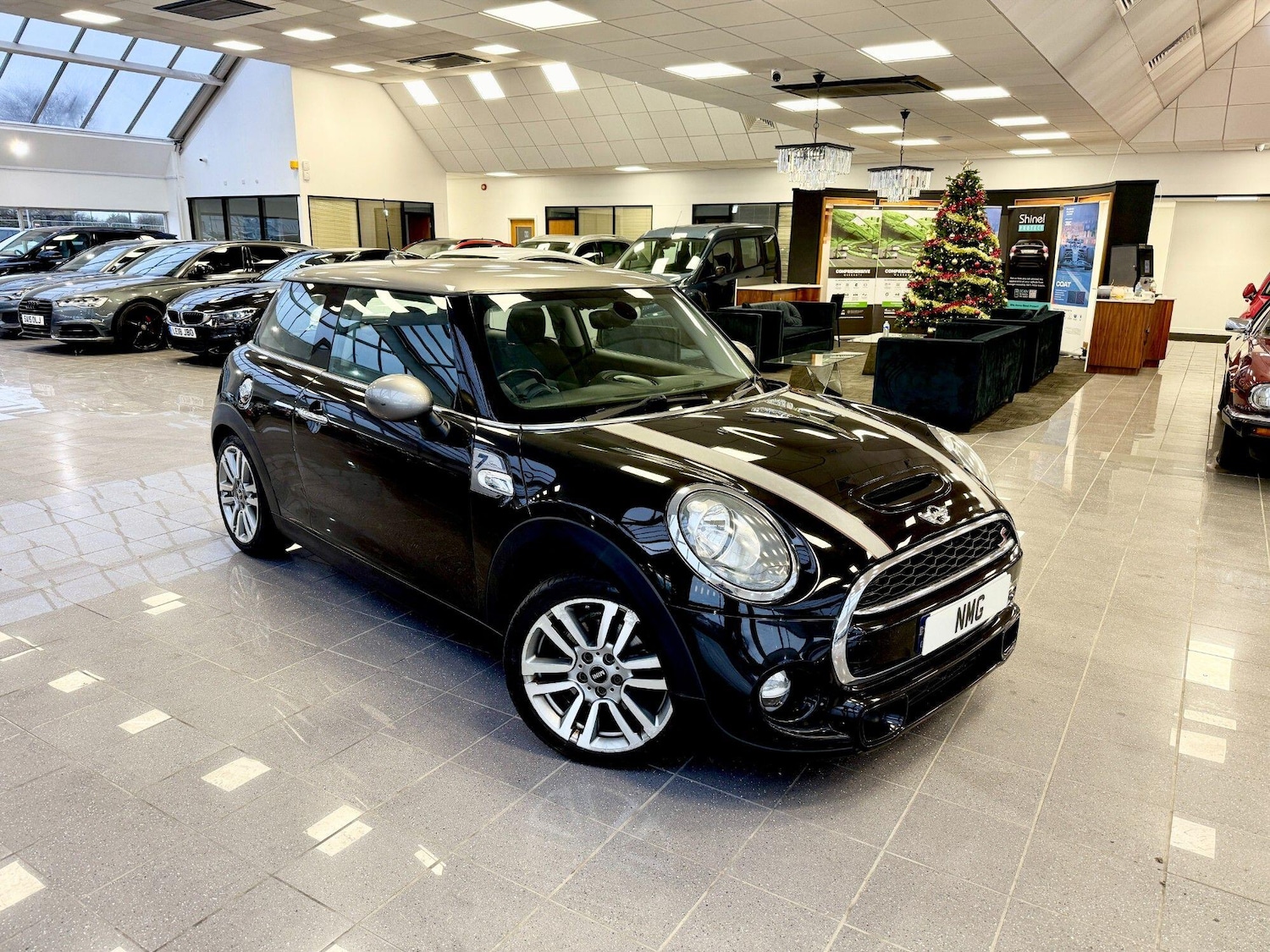 Used MINI Hatch 2017 for sale - 76839276: Photo 1