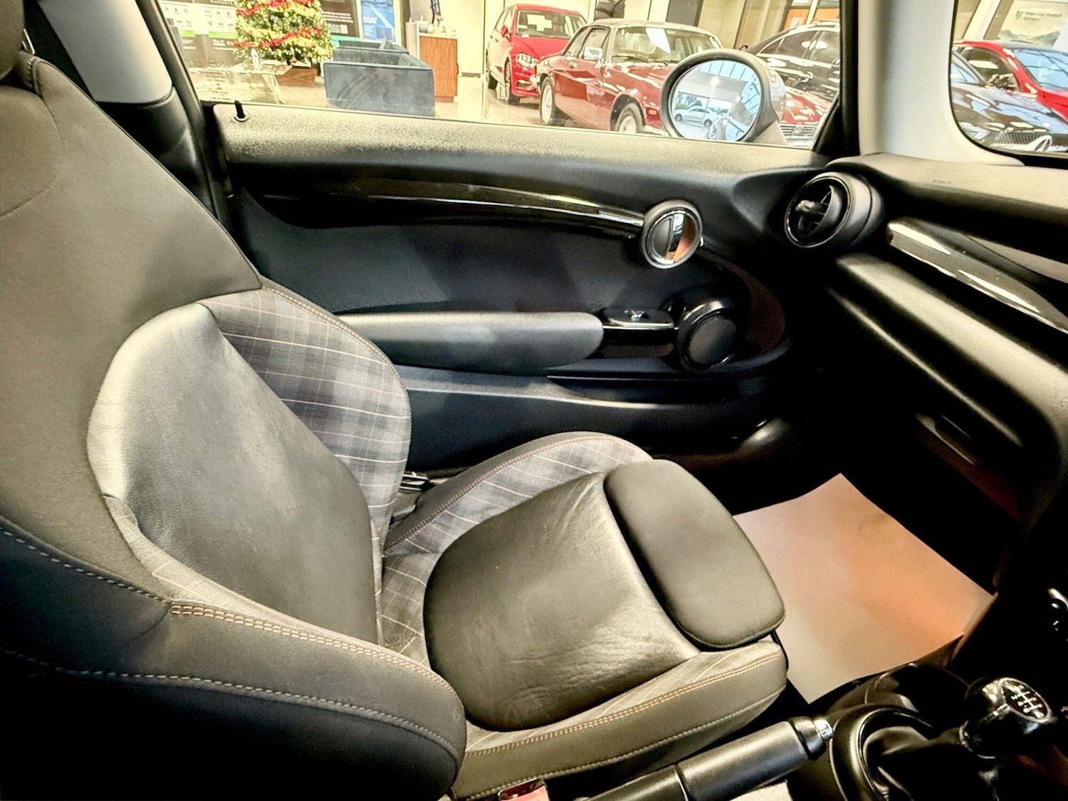 Used MINI Hatch 2017 for sale - 76839276: Photo 17