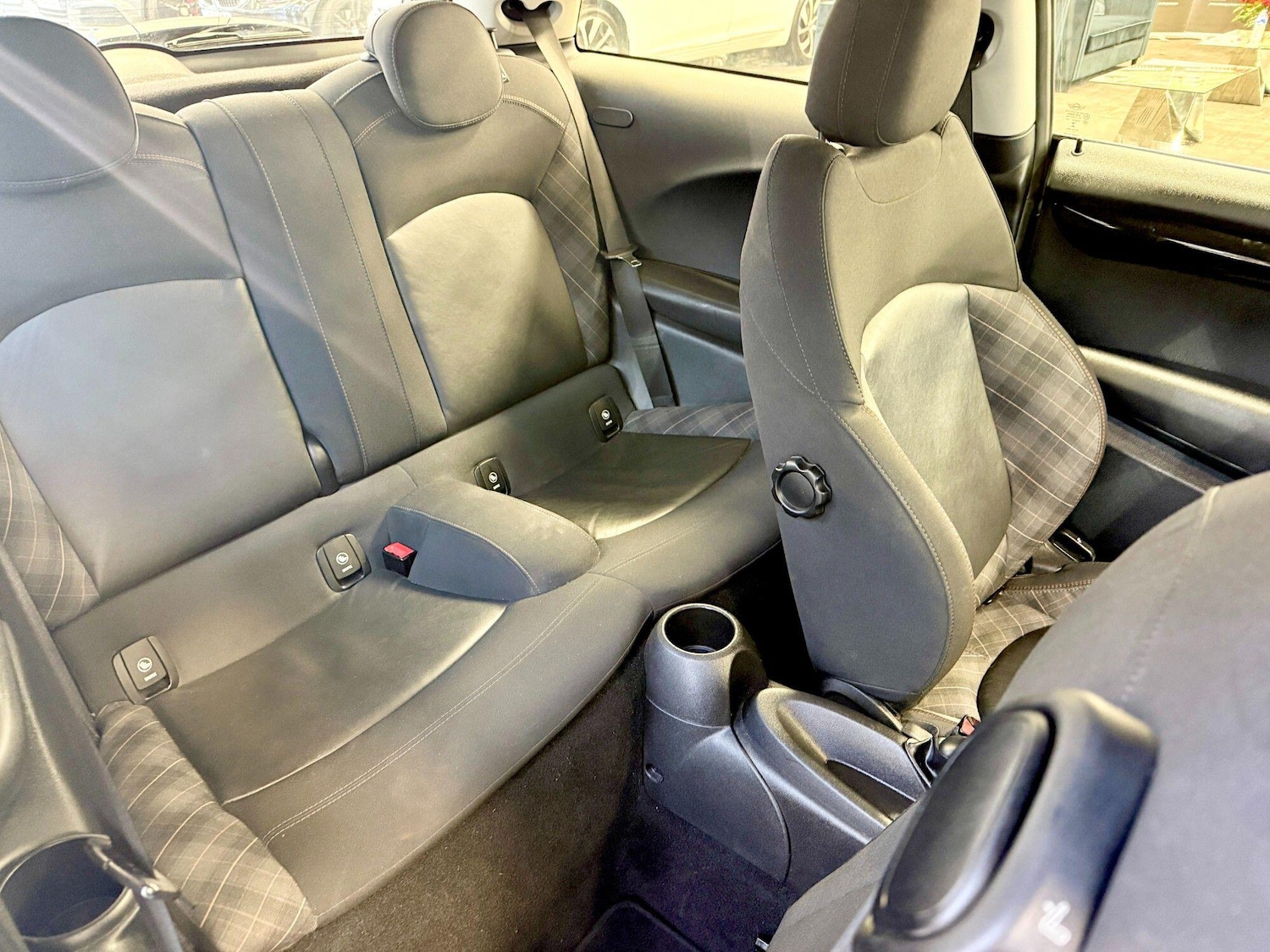 Used MINI Hatch 2017 for sale - 76839276: Photo 27