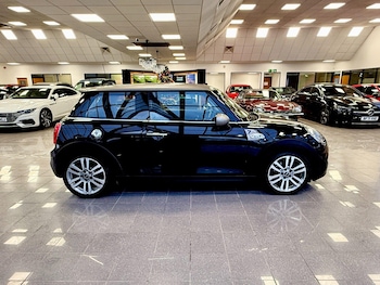 Used MINI Hatch 2017 for sale - 76839276: Photo