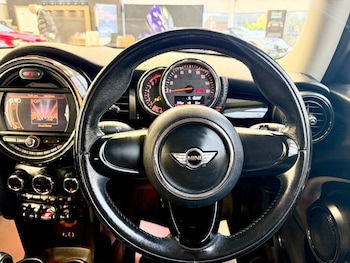 Used MINI Hatch 2017 for sale - 76839276: Photo