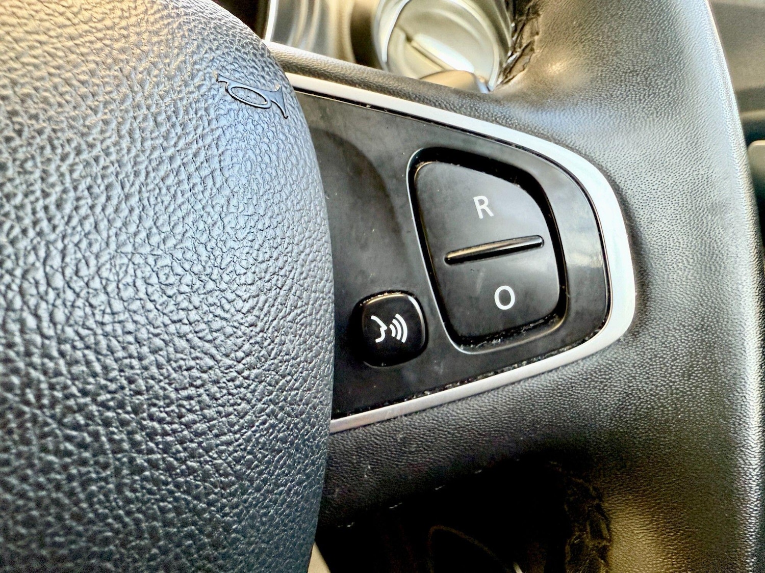 Used Renault Captur 2017 for sale - 76839280: Photo 19