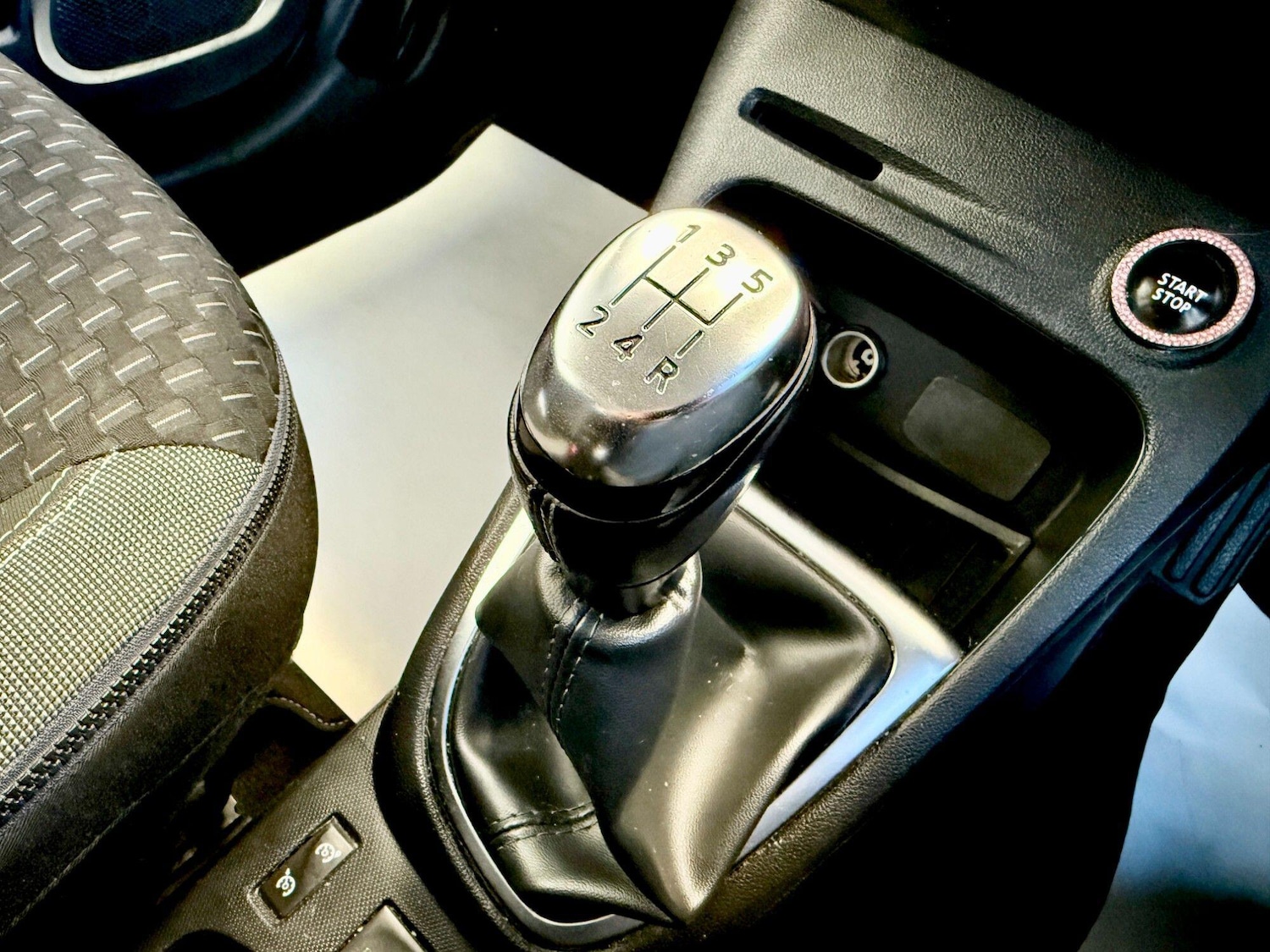 Used Renault Captur 2017 for sale - 76839280: Photo 7