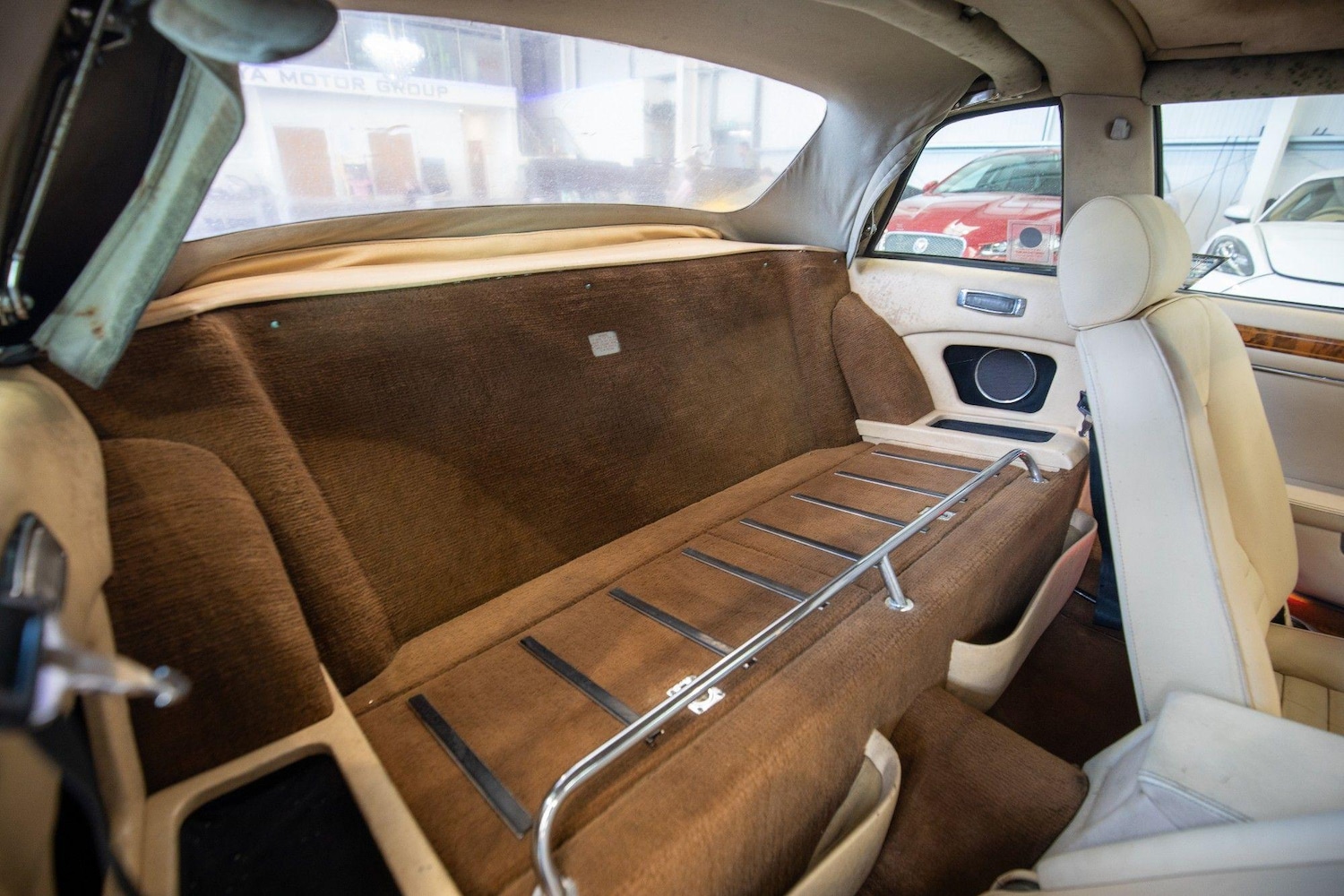 Used Jaguar XJS for sale - 76839355: Photo 11