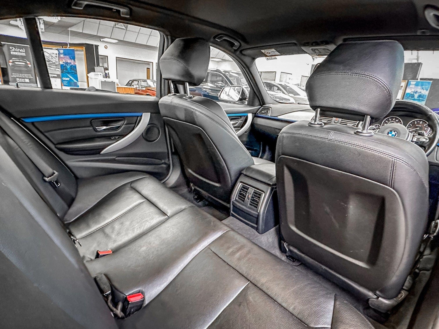 Used BMW 3 Series 2017 for sale - 77658799: Photo 10