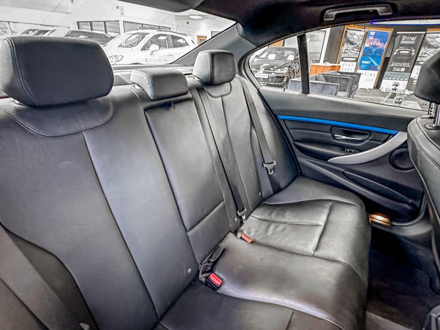 Used BMW 3 Series 2017 for sale - 77658799: Photo 11