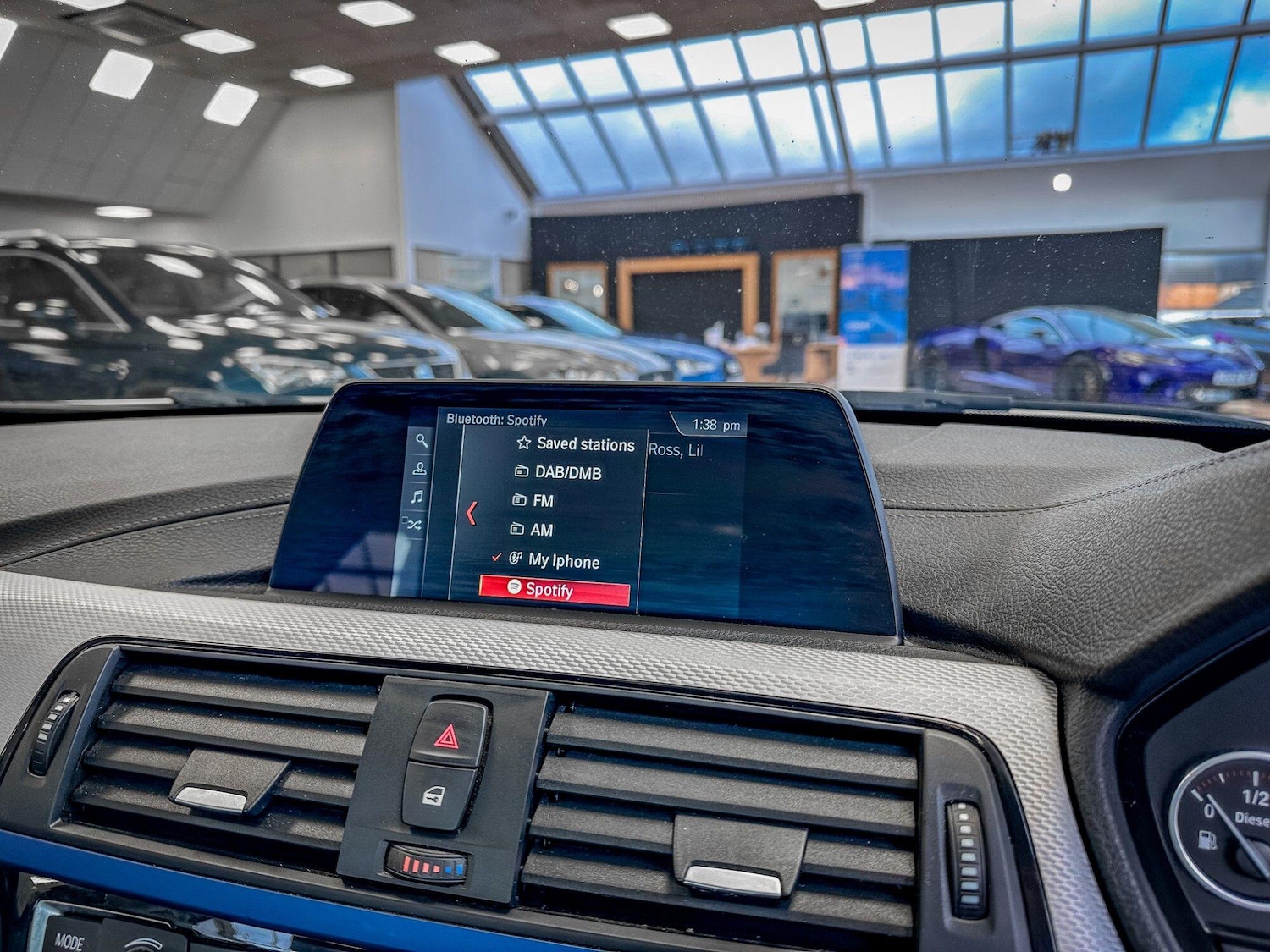 Used BMW 3 Series 2017 for sale - 77658799: Photo 27