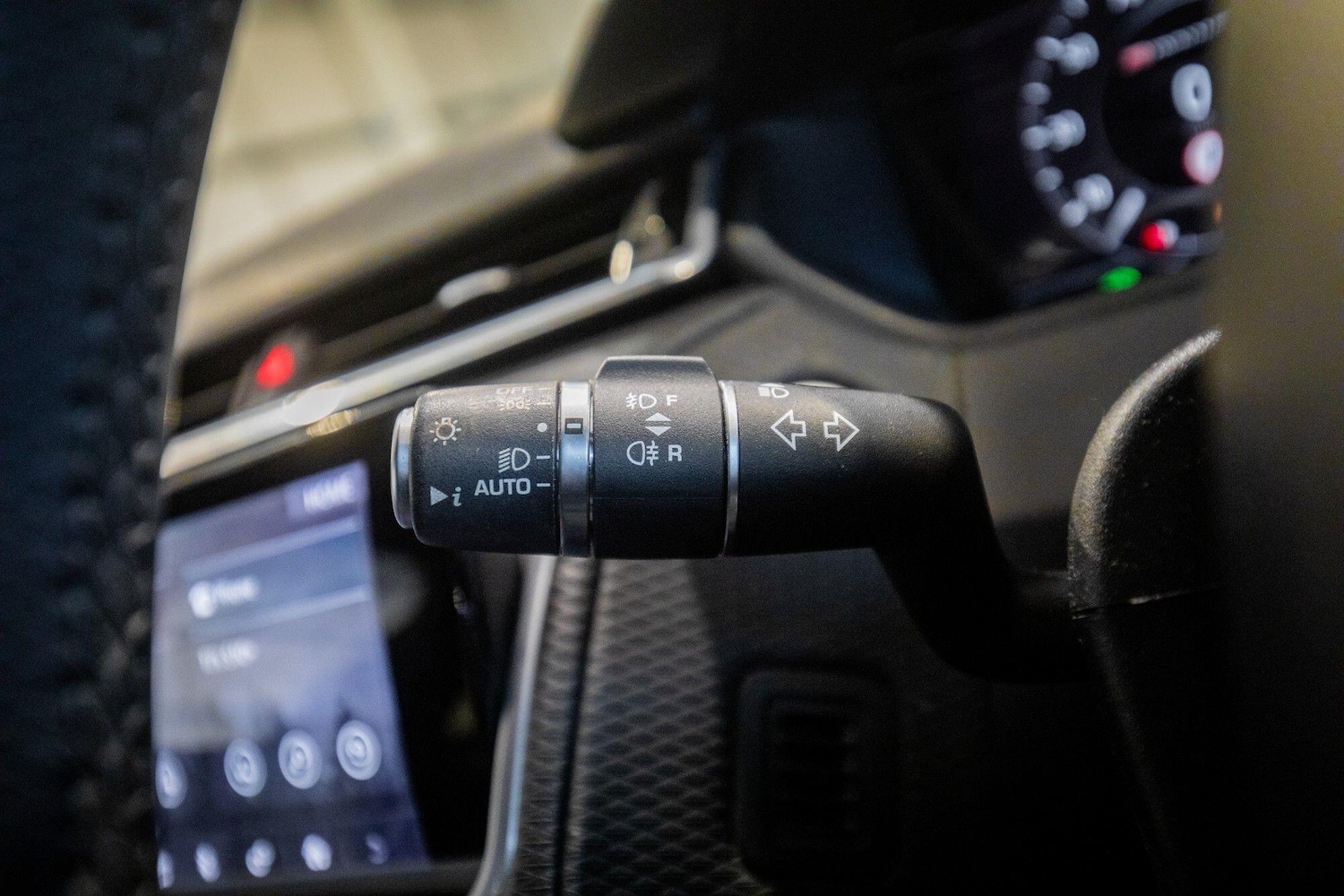 Used Land Rover Range Rover Velar 2019 for sale - 77657860: Photo 24