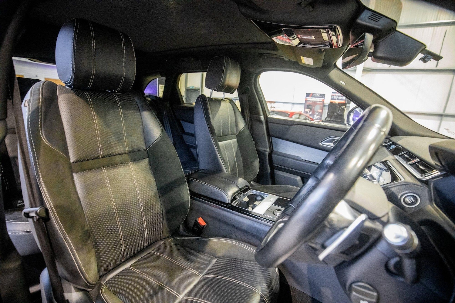 Used Land Rover Range Rover Velar 2019 for sale - 77657860: Photo 3