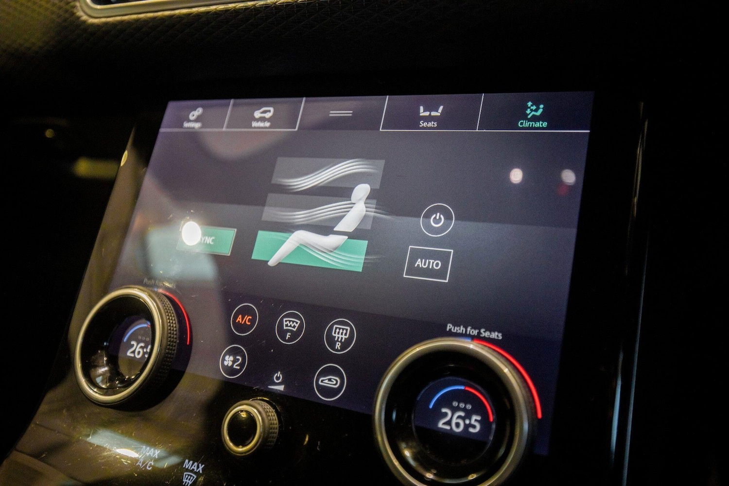 Used Land Rover Range Rover Velar 2019 for sale - 77657860: Photo 33