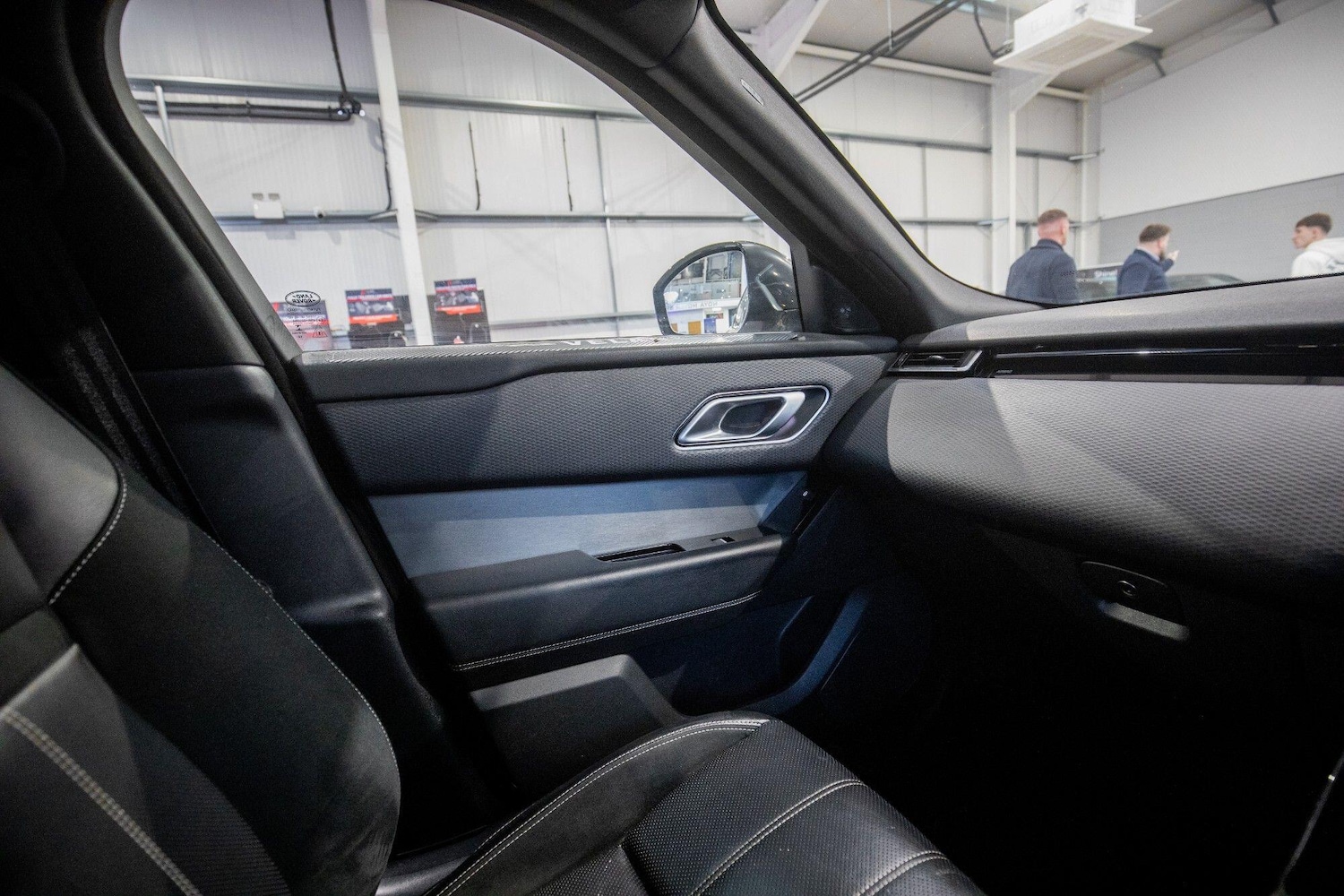 Used Land Rover Range Rover Velar 2019 for sale - 77657860: Photo 36