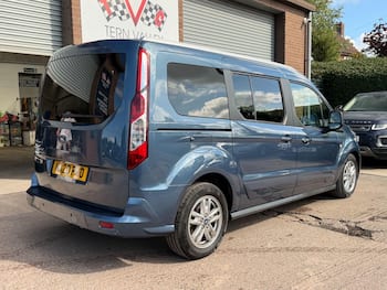 Used Ford Grand Tourneo Connect 2020 for sale - 79836136: Photo