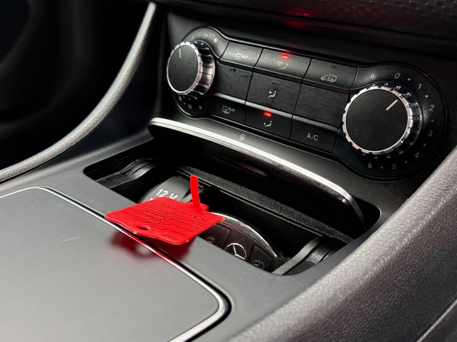 Used Mercedes-Benz A-Class 2017 for sale - 77794248: Photo 92