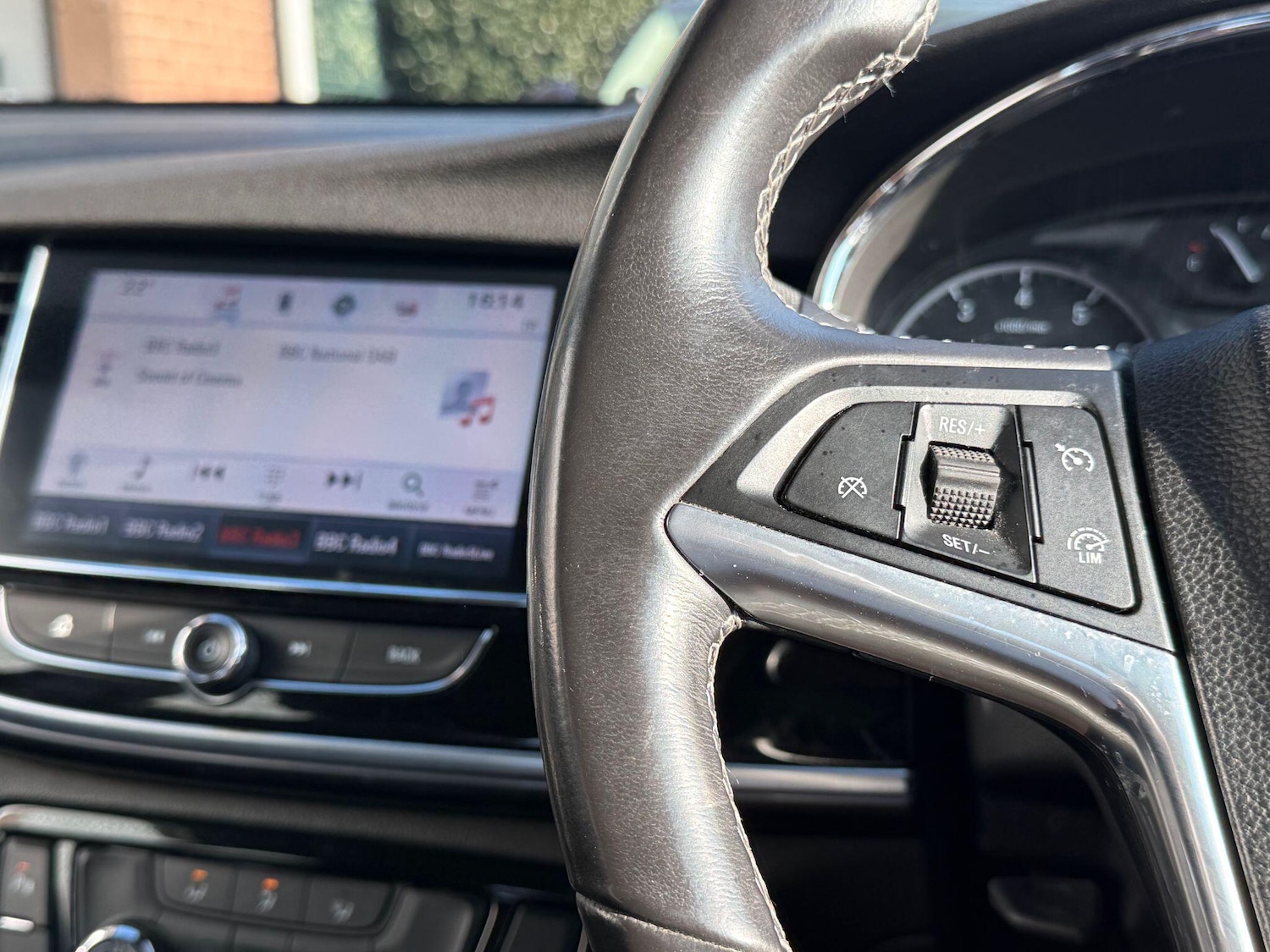 Used Vauxhall Mokka X 2017 for sale - 77982657: Photo 39