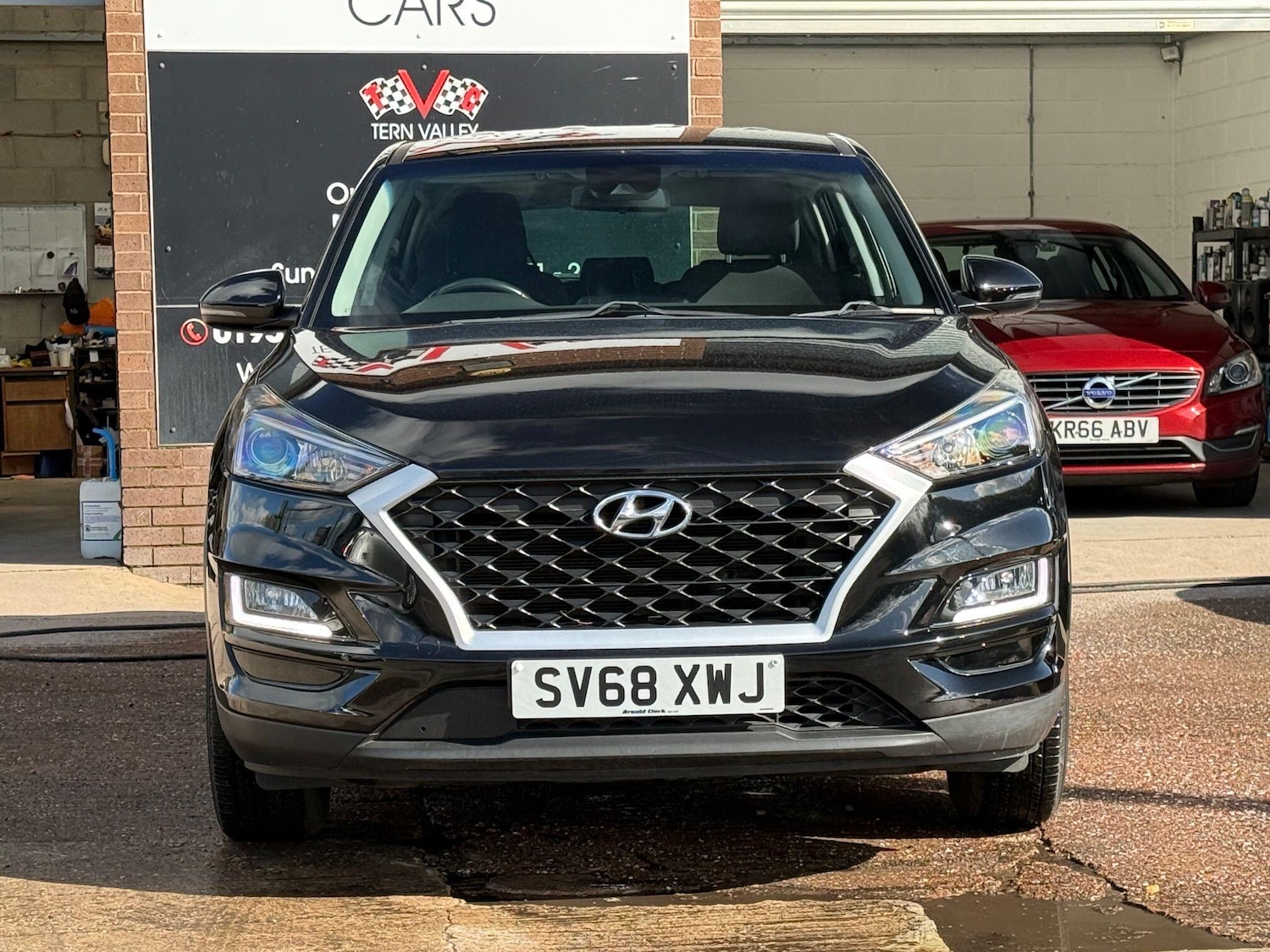 Used Hyundai TUCSON for sale - 77892911: Photo 2