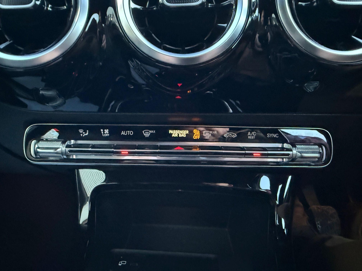 Used Mercedes-Benz A-Class for sale - 77705137: Photo 60