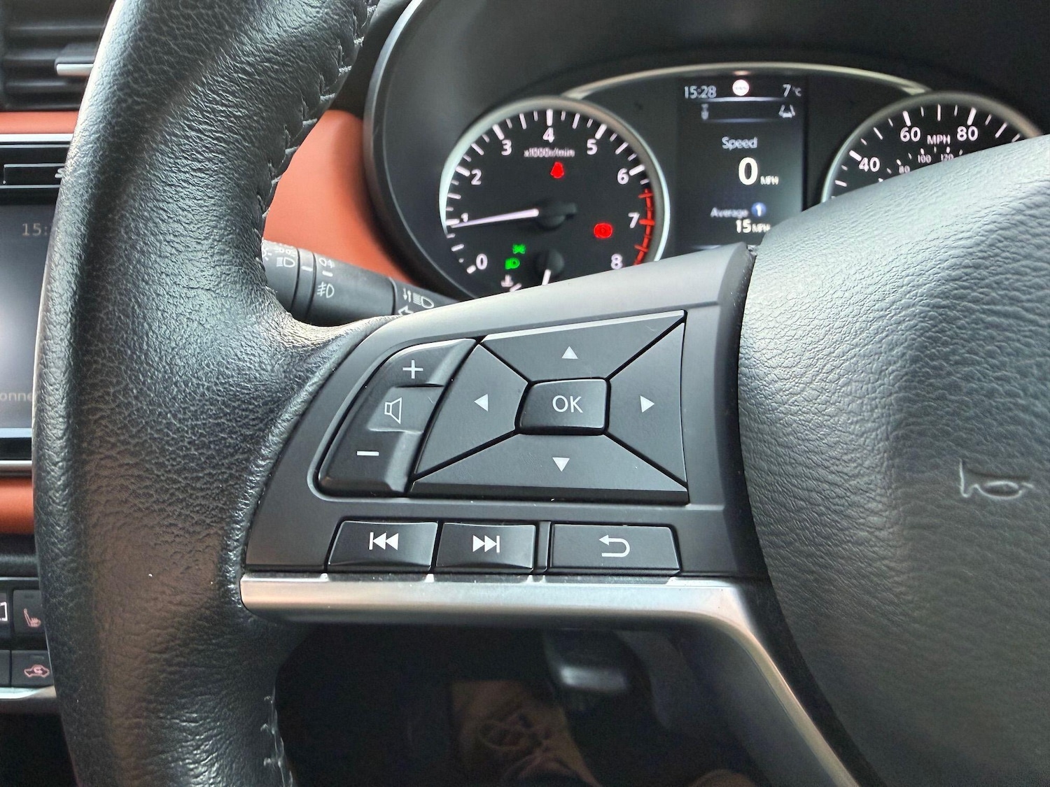 Used Nissan Micra 2018 for sale - 77695679: Photo 48