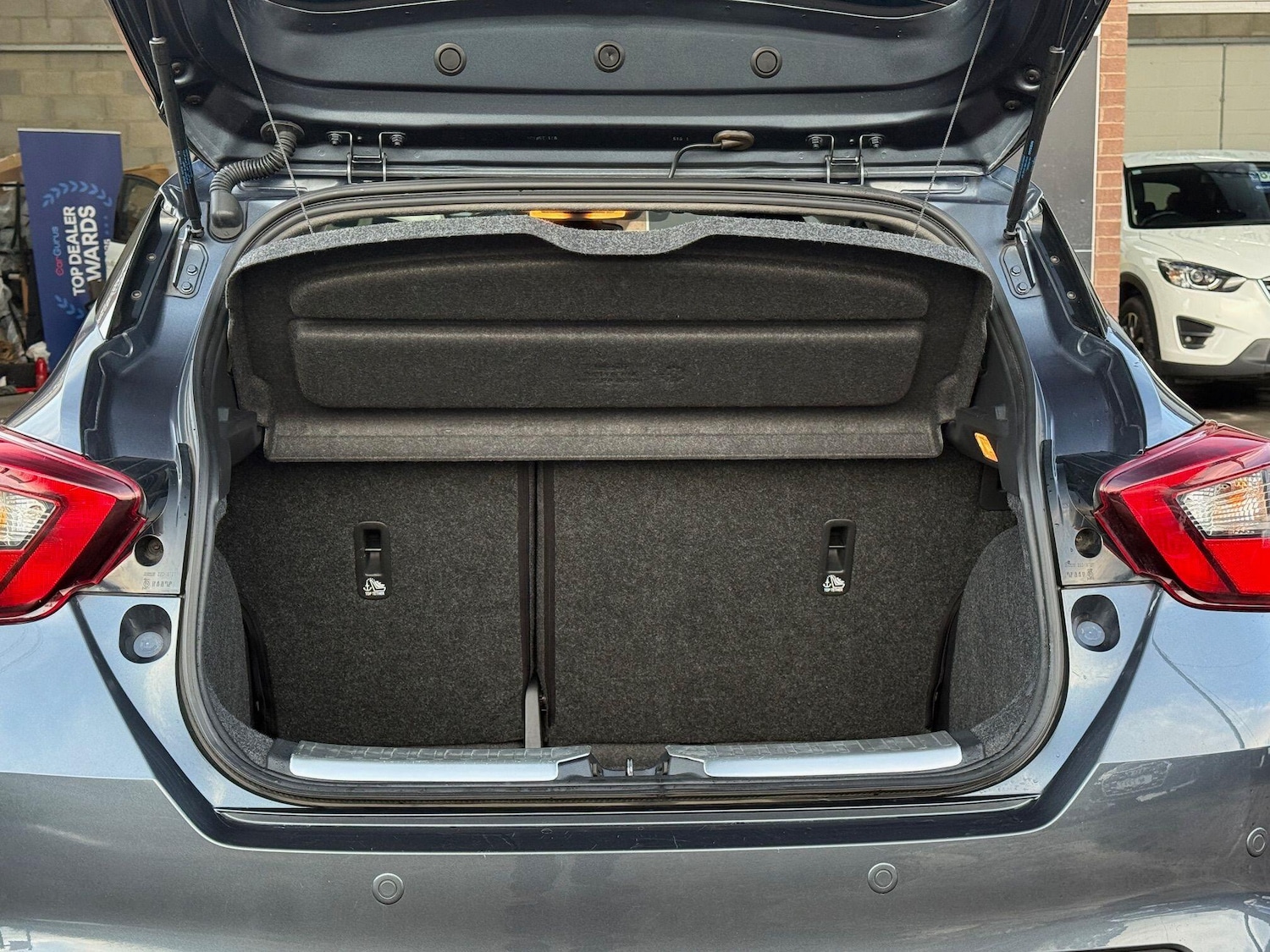 Used Nissan Micra 2018 for sale - 77695679: Photo 67