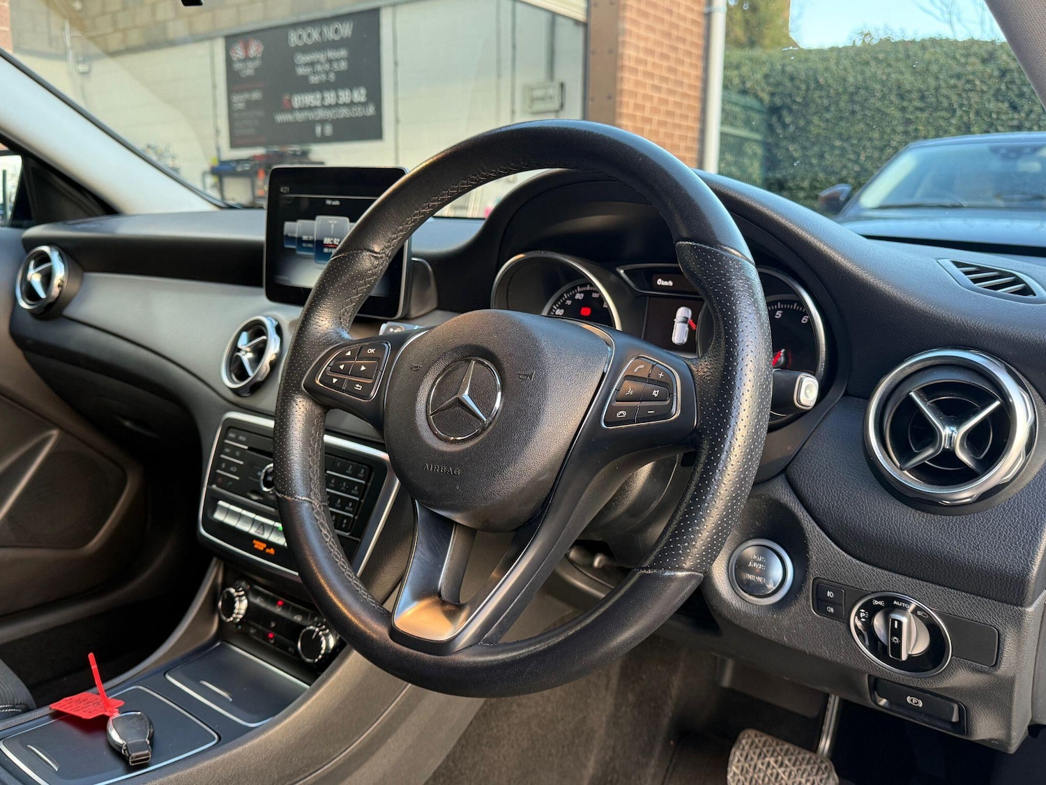 Used Mercedes-Benz GLA 2019 for sale - 77696429: Photo 31
