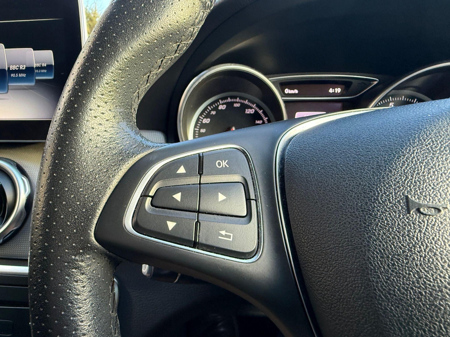 Used Mercedes-Benz GLA 2019 for sale - 77696429: Photo 36