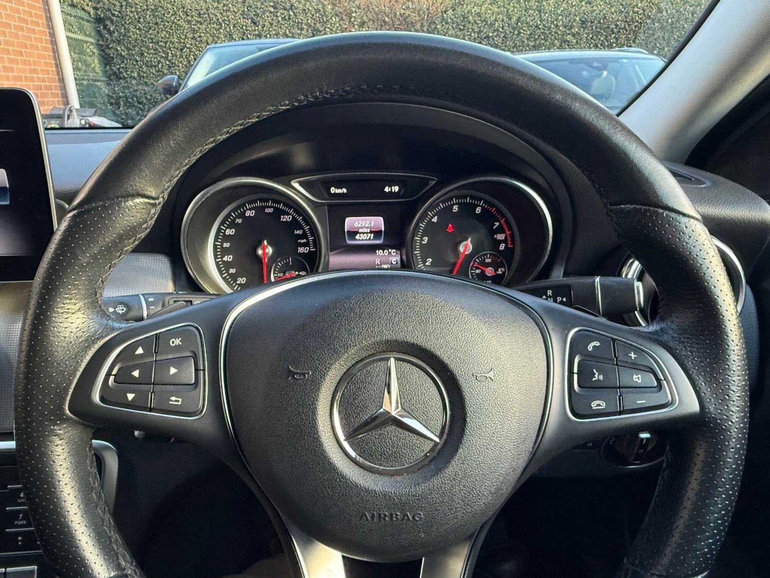 Used Mercedes-Benz GLA 2019 for sale - 77696429: Photo 39