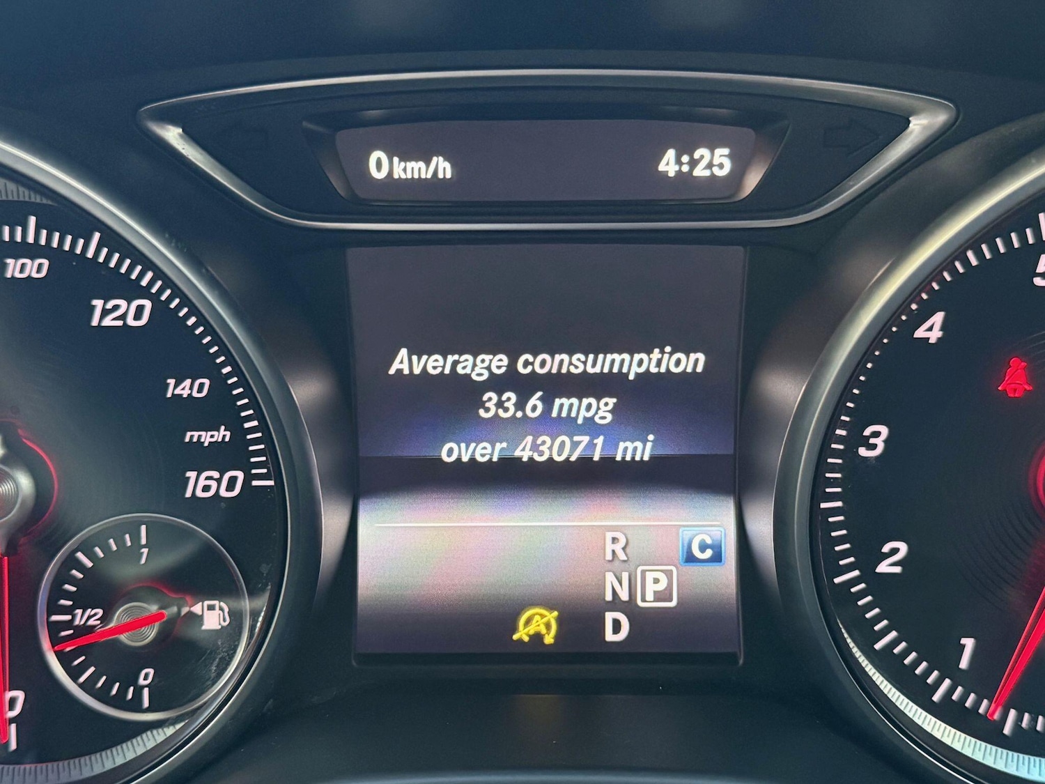 Used Mercedes-Benz GLA 2019 for sale - 77696429: Photo 44