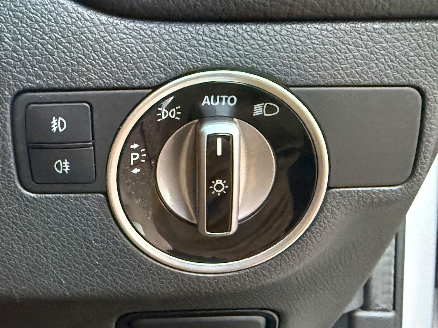 Used Mercedes-Benz GLA 2019 for sale - 77696429: Photo 49