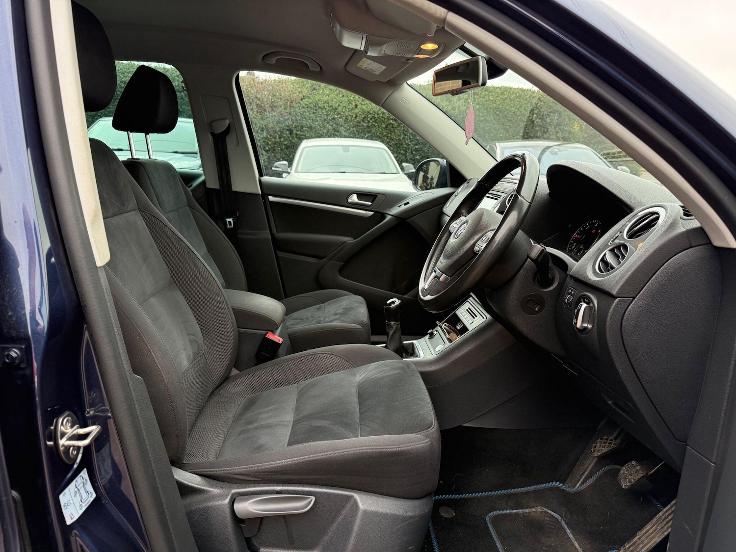 Used Volkswagen Tiguan for sale - 77808197: Photo 28