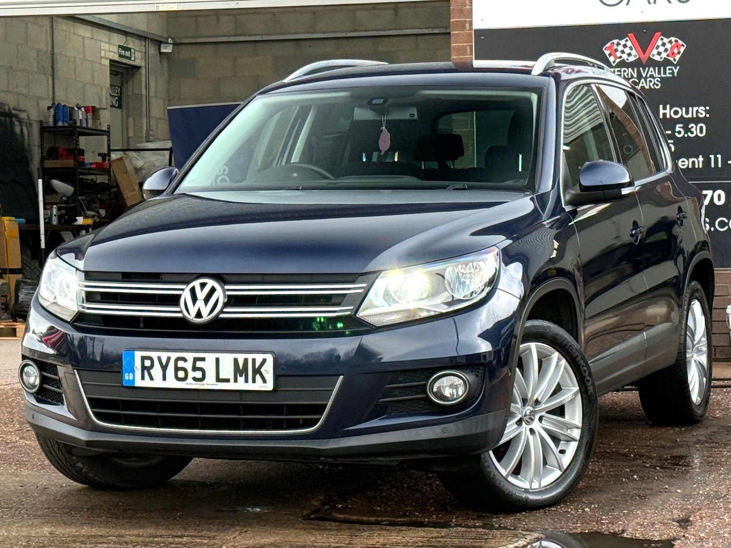 Used Volkswagen Tiguan for sale - 77808197: Photo 3
