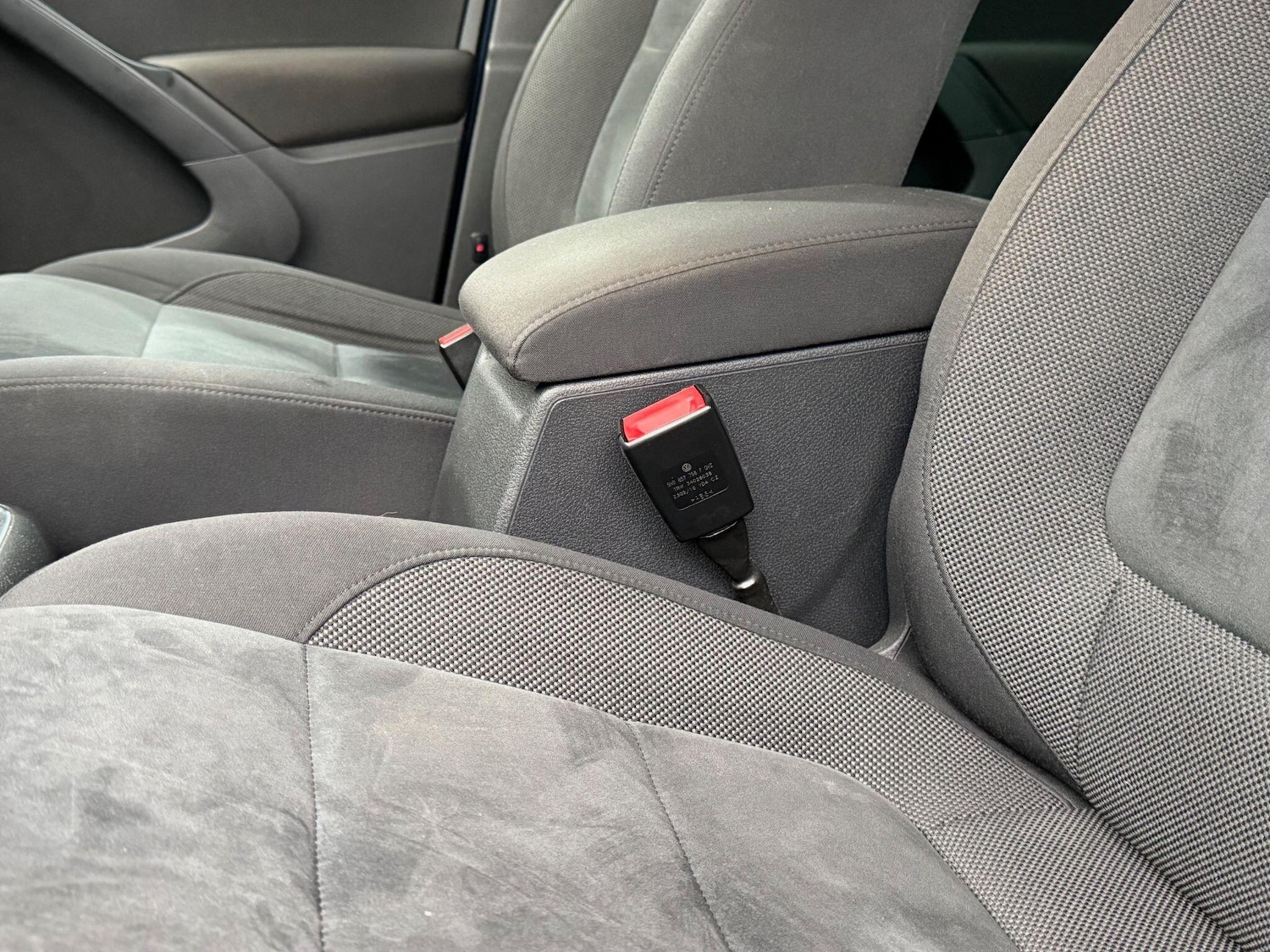 Used Volkswagen Tiguan for sale - 77808197: Photo 54