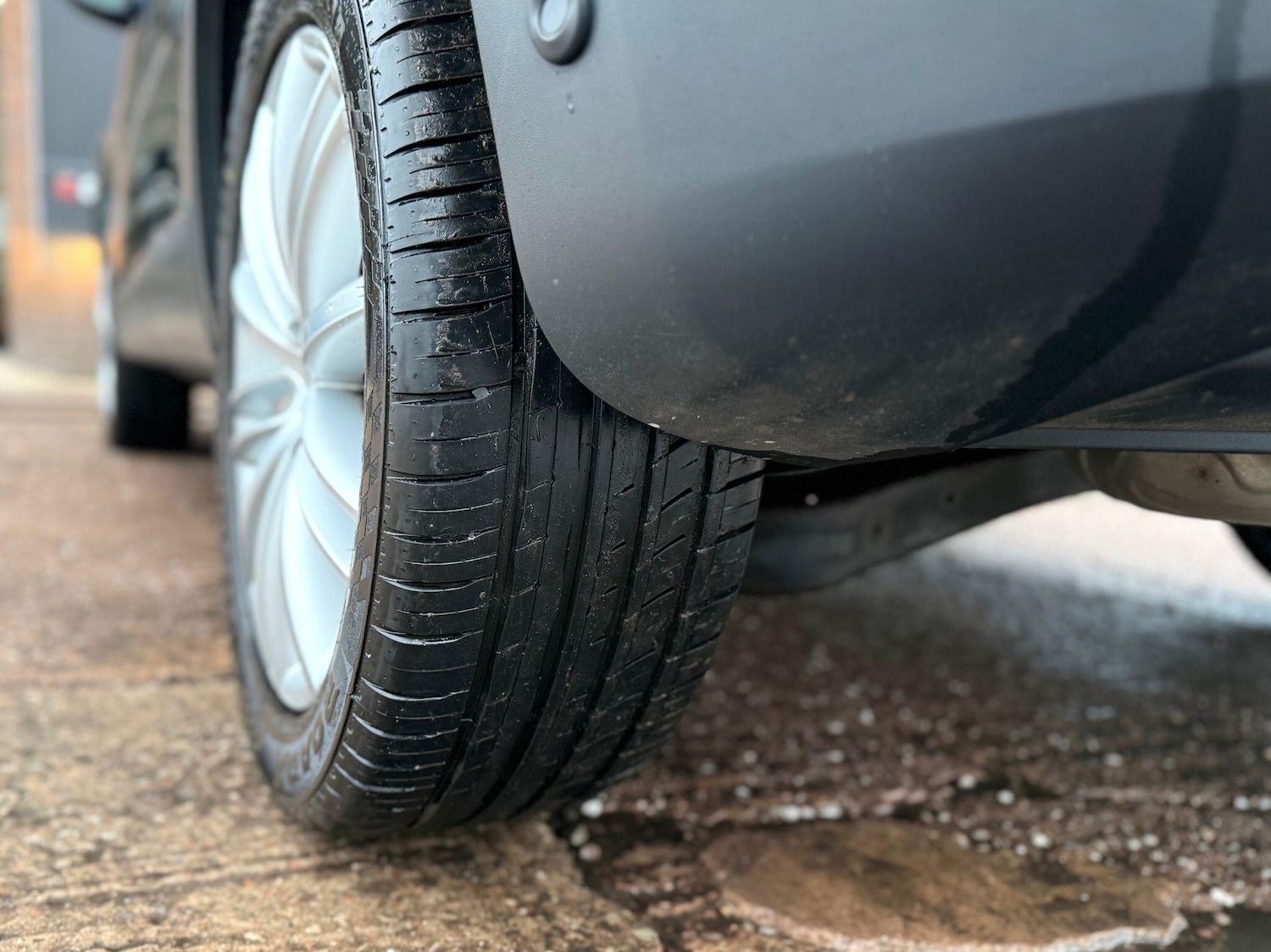 Used Volkswagen Tiguan for sale - 77808197: Photo 85