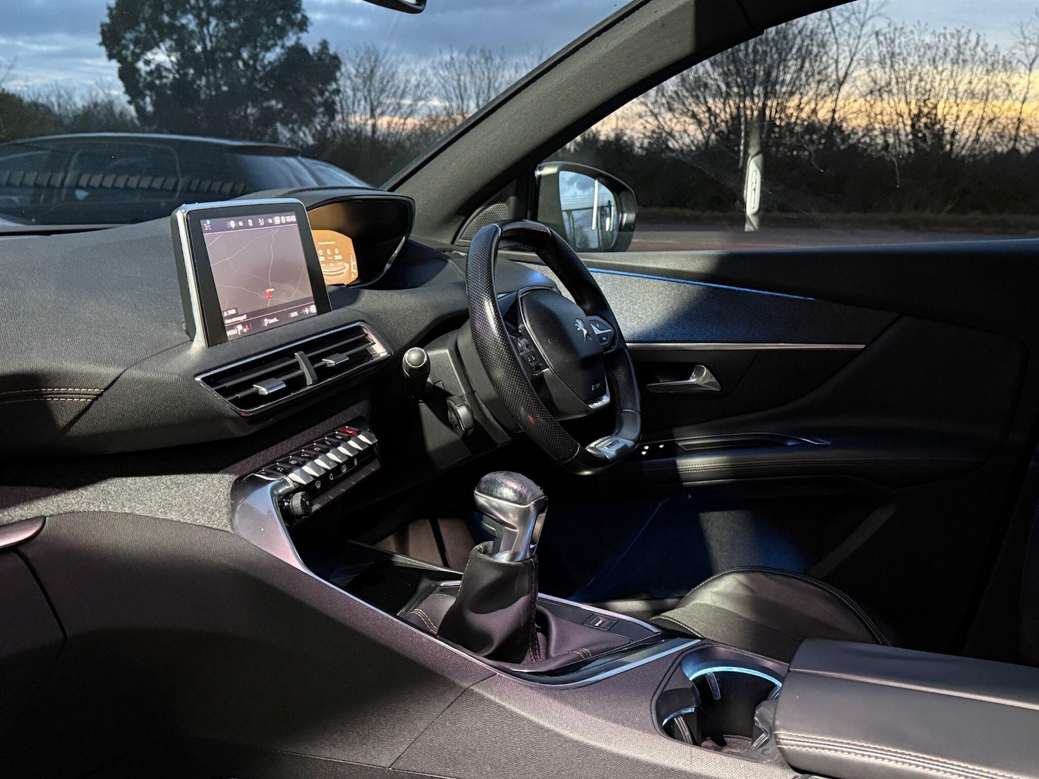 Used Peugeot 3008 2018 for sale - 77696075: Photo 27