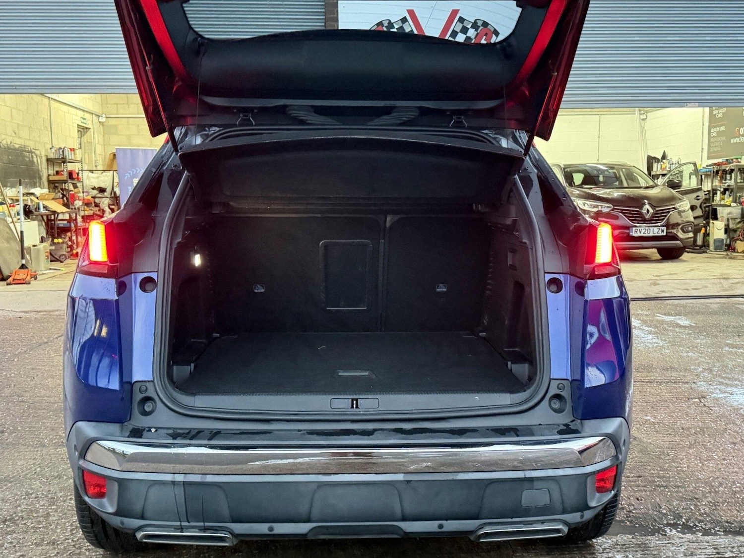 Used Peugeot 3008 2018 for sale - 77696075: Photo 78