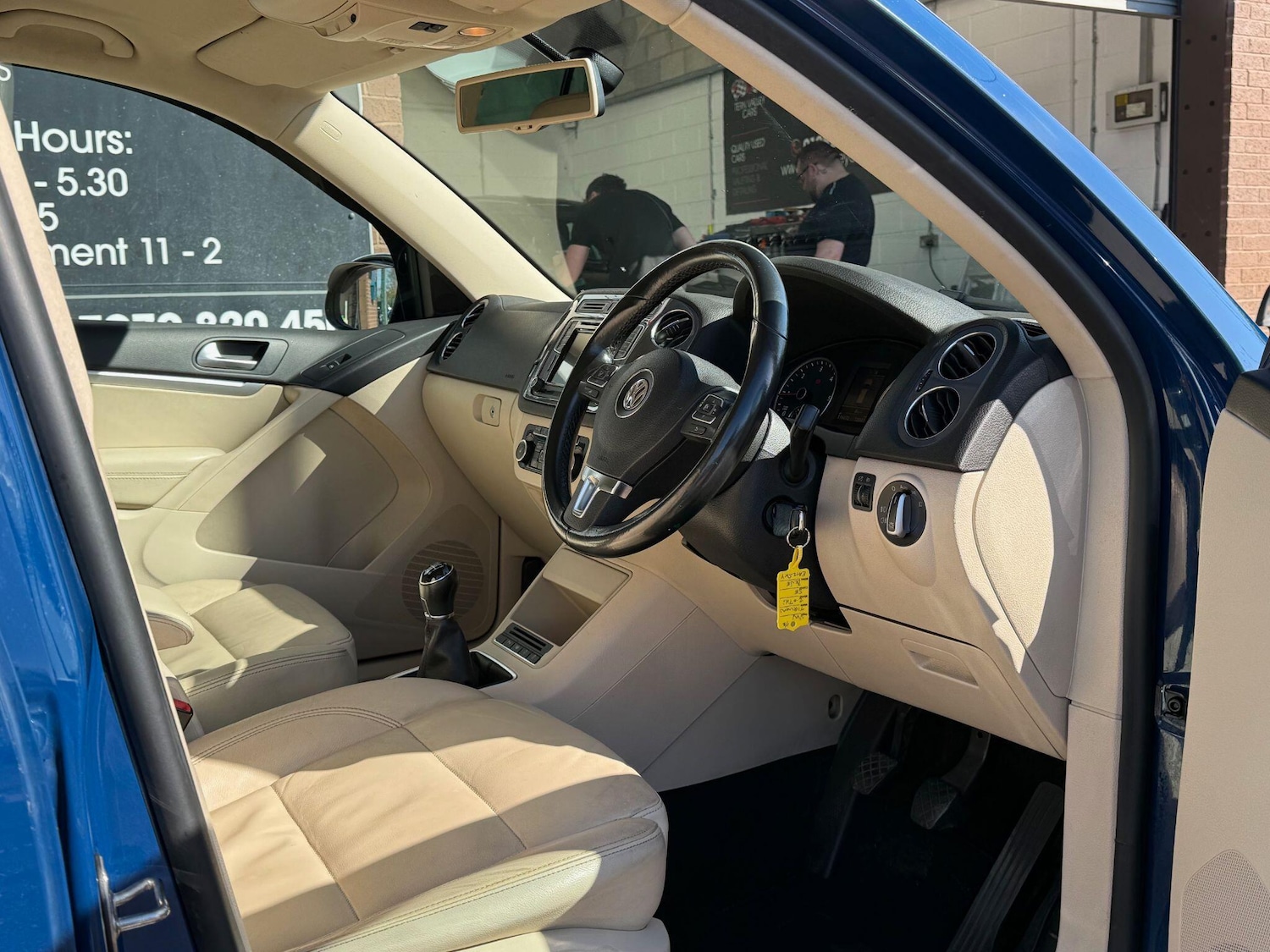 Used Volkswagen Tiguan 2012 for sale - 77925805: Photo 31