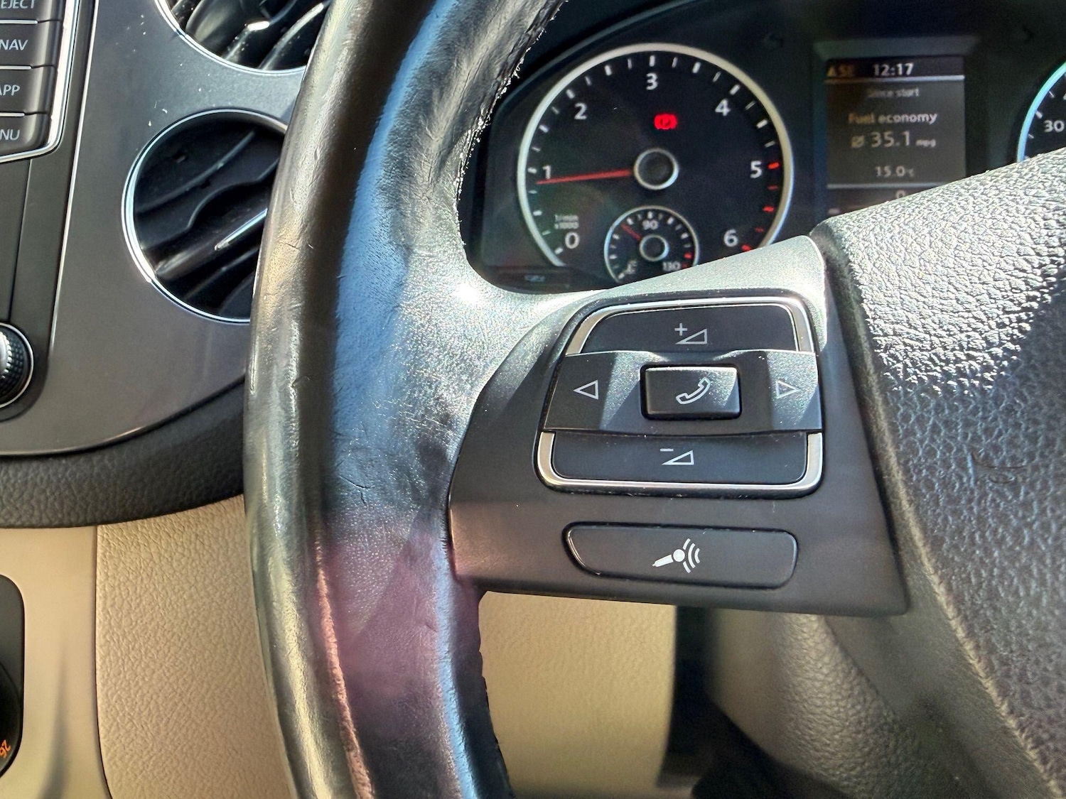 Used Volkswagen Tiguan 2012 for sale - 77925805: Photo 39