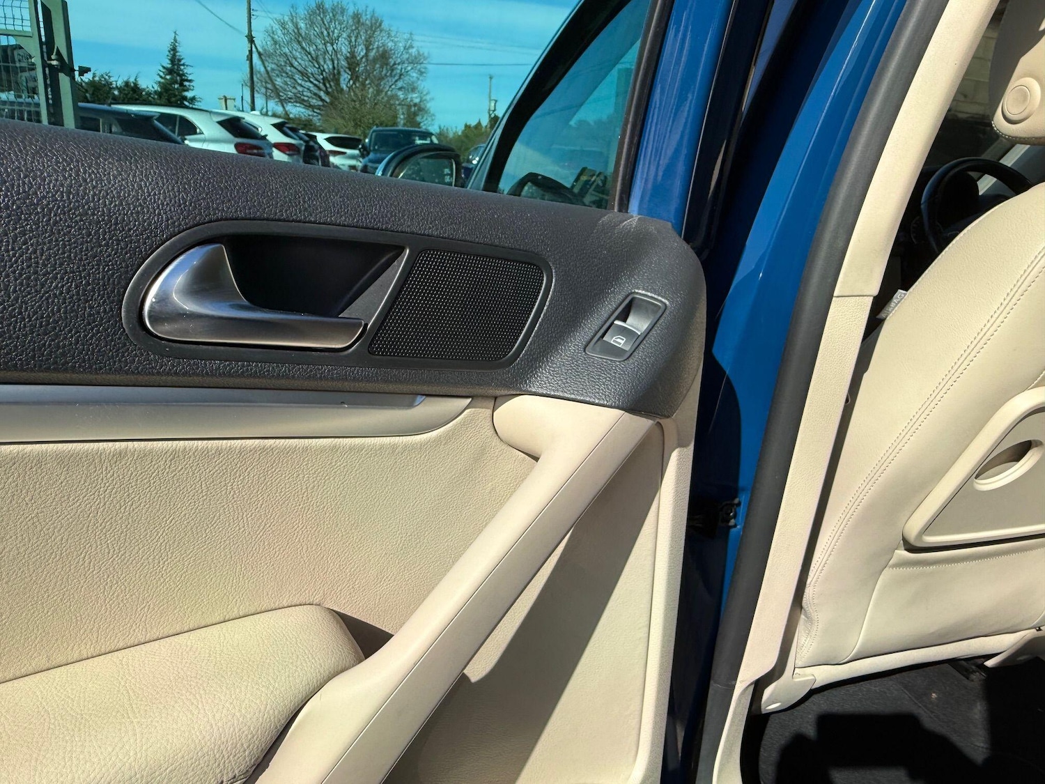 Used Volkswagen Tiguan 2012 for sale - 77925805: Photo 67