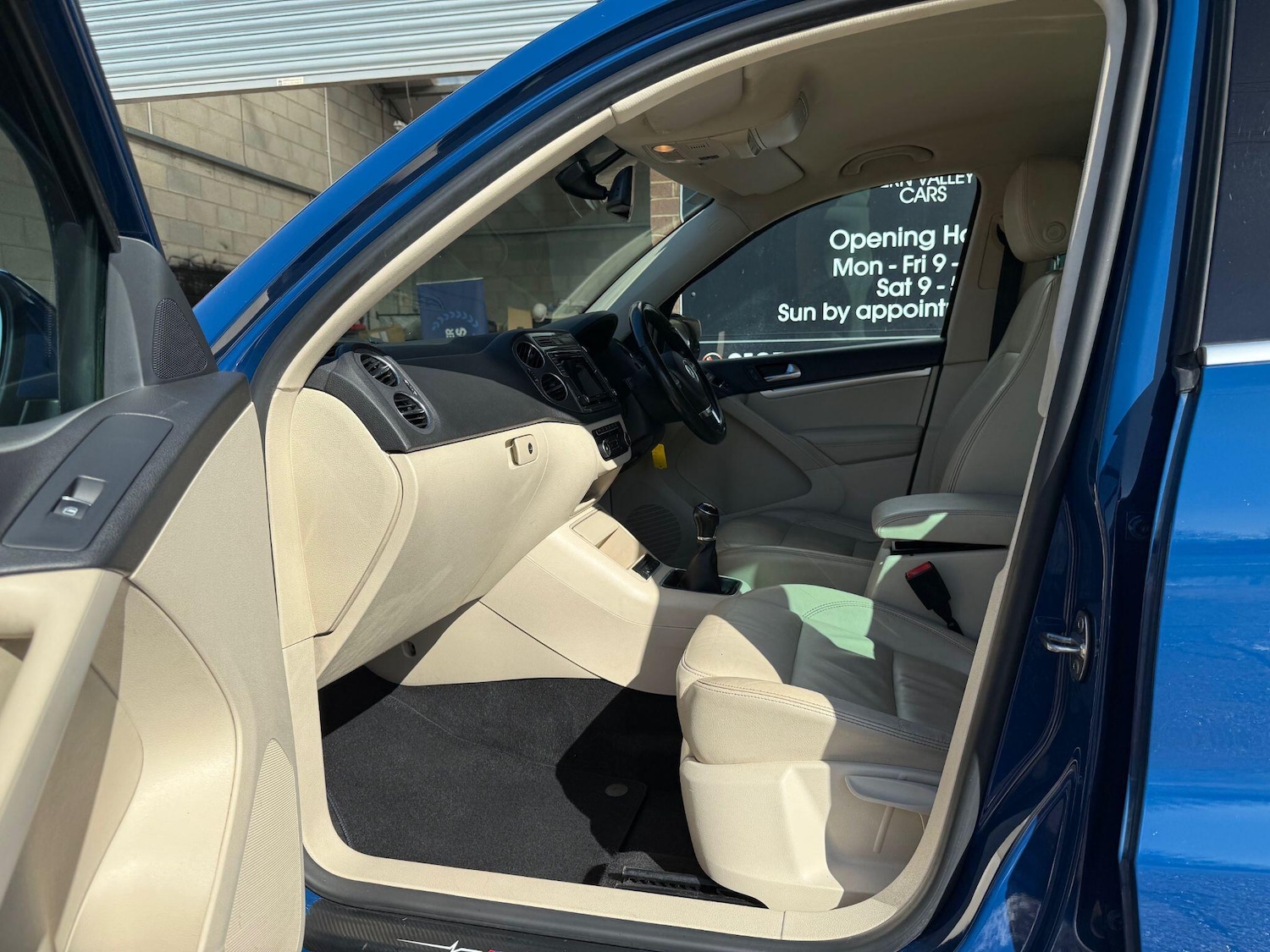 Used Volkswagen Tiguan 2012 for sale - 77925805: Photo 71