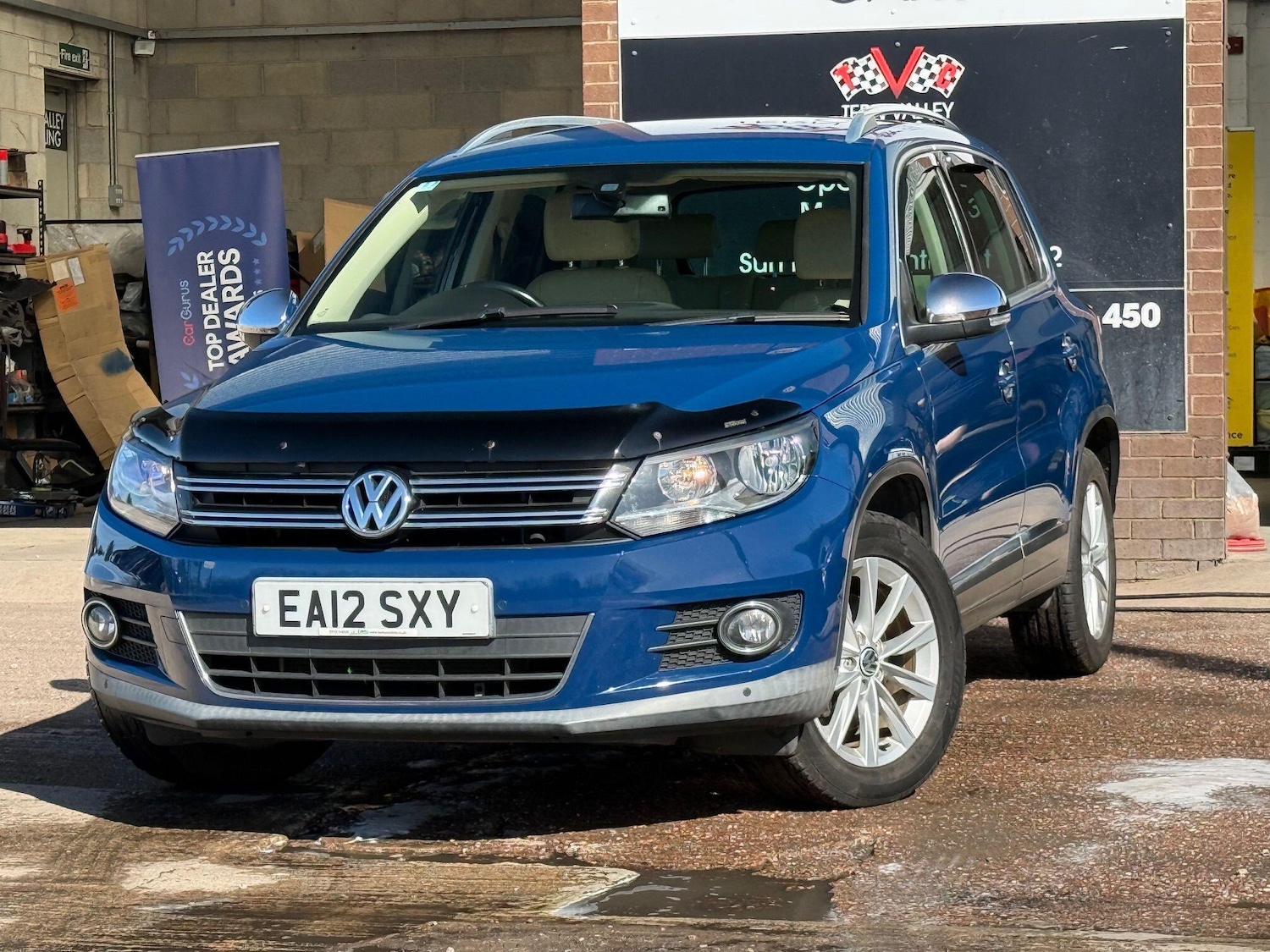 Used Volkswagen Tiguan 2012 for sale - 77925805: Photo 8