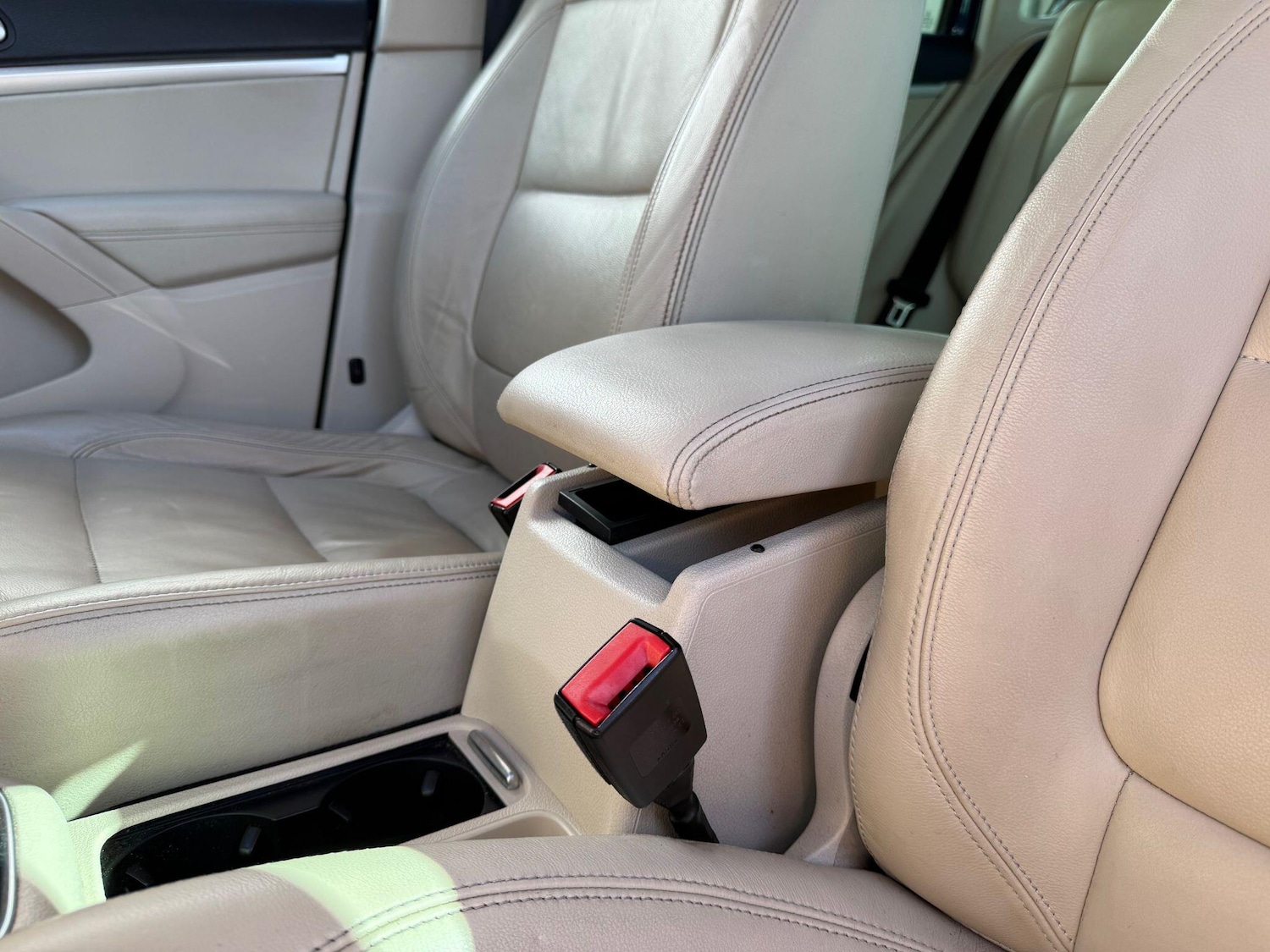 Used Volkswagen Tiguan 2012 for sale - 77925805: Photo 82