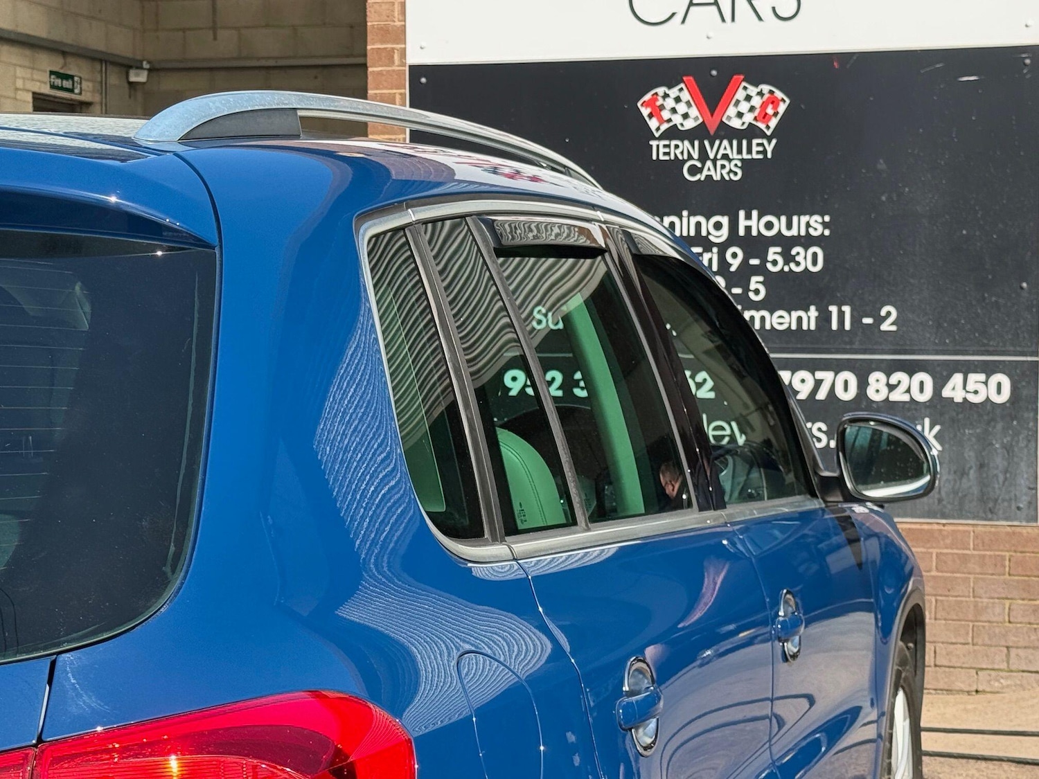 Used Volkswagen Tiguan 2012 for sale - 77925805: Photo 87