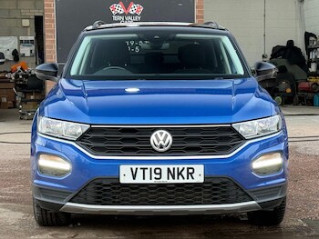 Used Volkswagen T-Roc 2019 for sale - 77695858: Photo