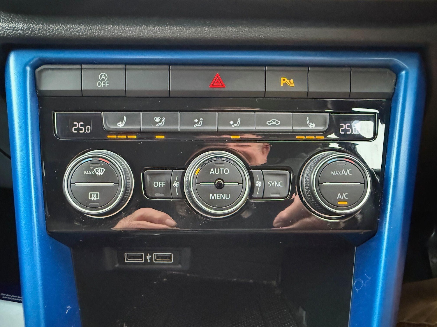 Used Volkswagen T-Roc 2019 for sale - 77695858: Photo 40